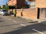 La brigada Municipal elimina males herbes
